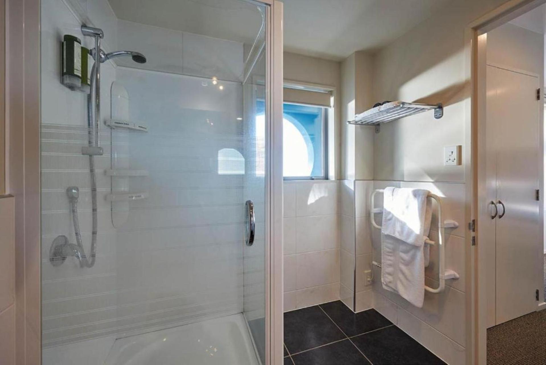 Kaikoura Luxury Apartments - Formerly Waves Luxury Apartments Стая снимка